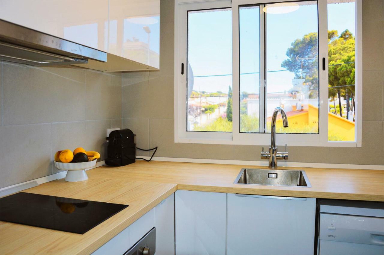 Coco Apt Renovated And With Seaview เลสกาลา ภายนอก รูปภาพ